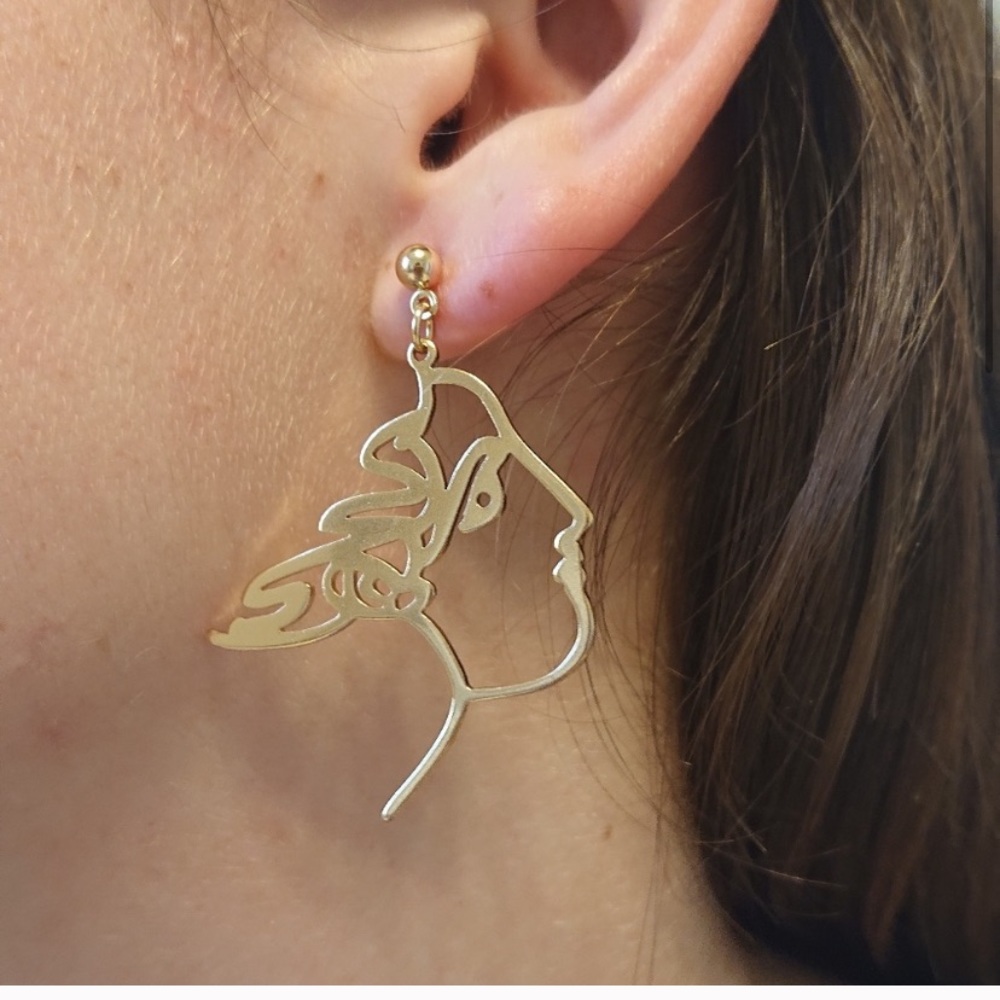 💕LAST ONE Silver Beauty Asymmetrical Earrings - Picture 6 of 8
